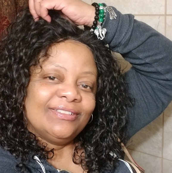 Meet your Posher, D. - Picture 2 of 2